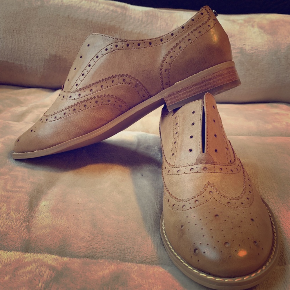 Melrose and Market Oxfords